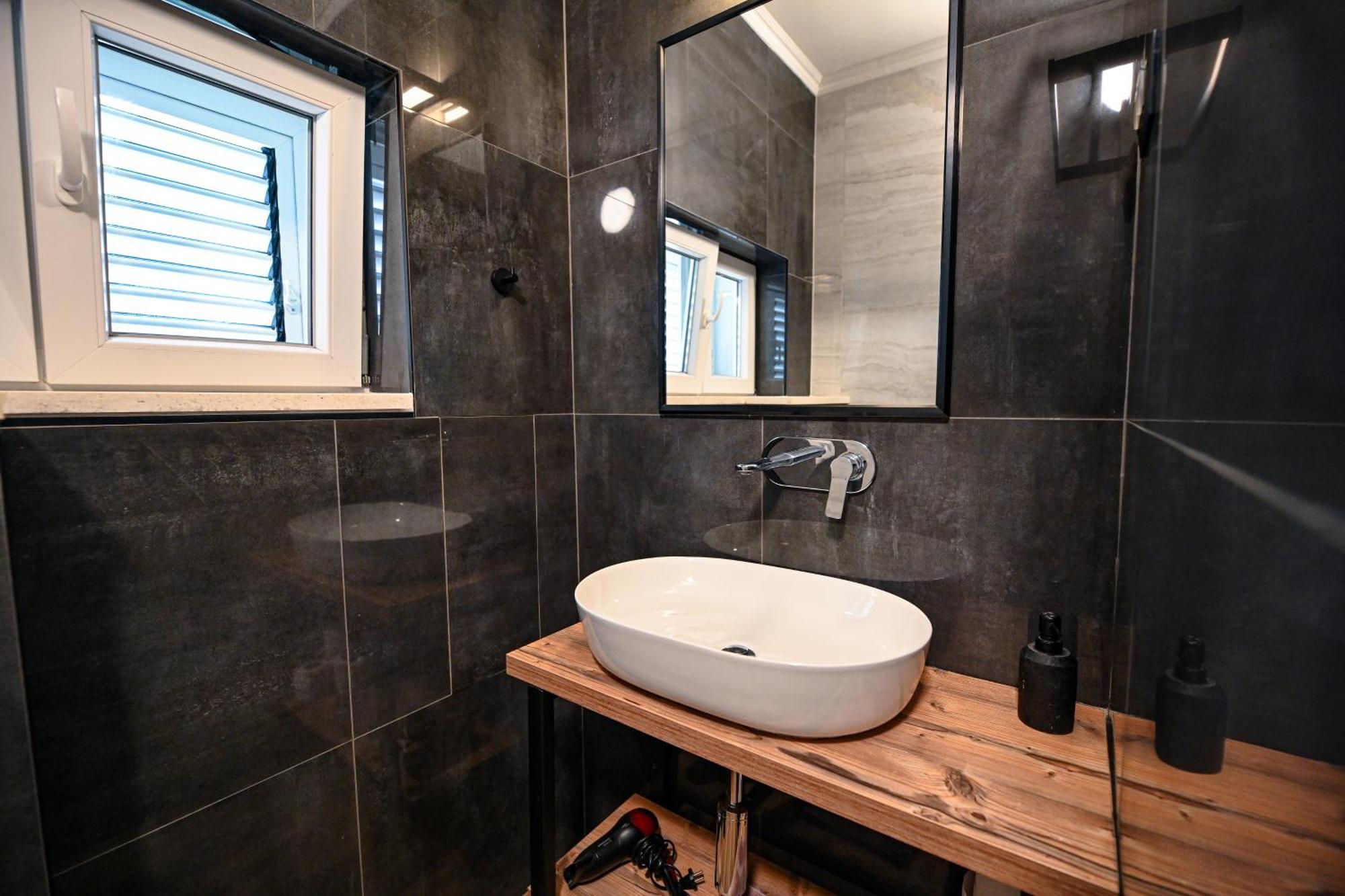 Solemar Luxury Rooms Free Parking Zadar Ngoại thất bức ảnh